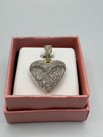 10 K Gold Heart-Shaped Pendant with Diamond Stones, 4.8 G