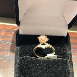 14 K Good Ring Rose gold with CZ 2.5 G