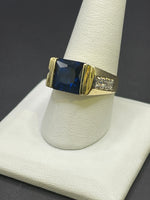 14 K Gold Ring for men with a blue Cubic Zirconia stone- 6.7 Grans- smSize 10