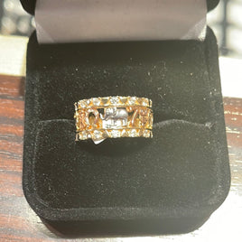 14 K Good Ring Cz  4.5 G  Size 7