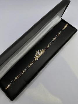 14 K Gold Bracelet Quincenera style with Cubic Zirconia stones, 7.6 G