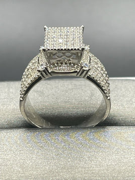 925 Sterling Silver Ring 7.7 G