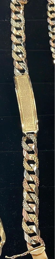 14 K Gold Bracelet 32.9 G